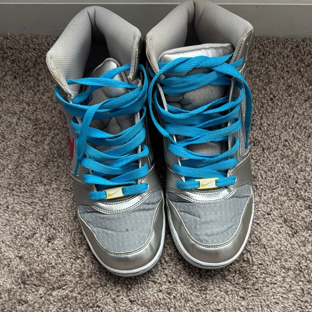 Nike Metallic Silver Sneakers with Bright Blue Laces